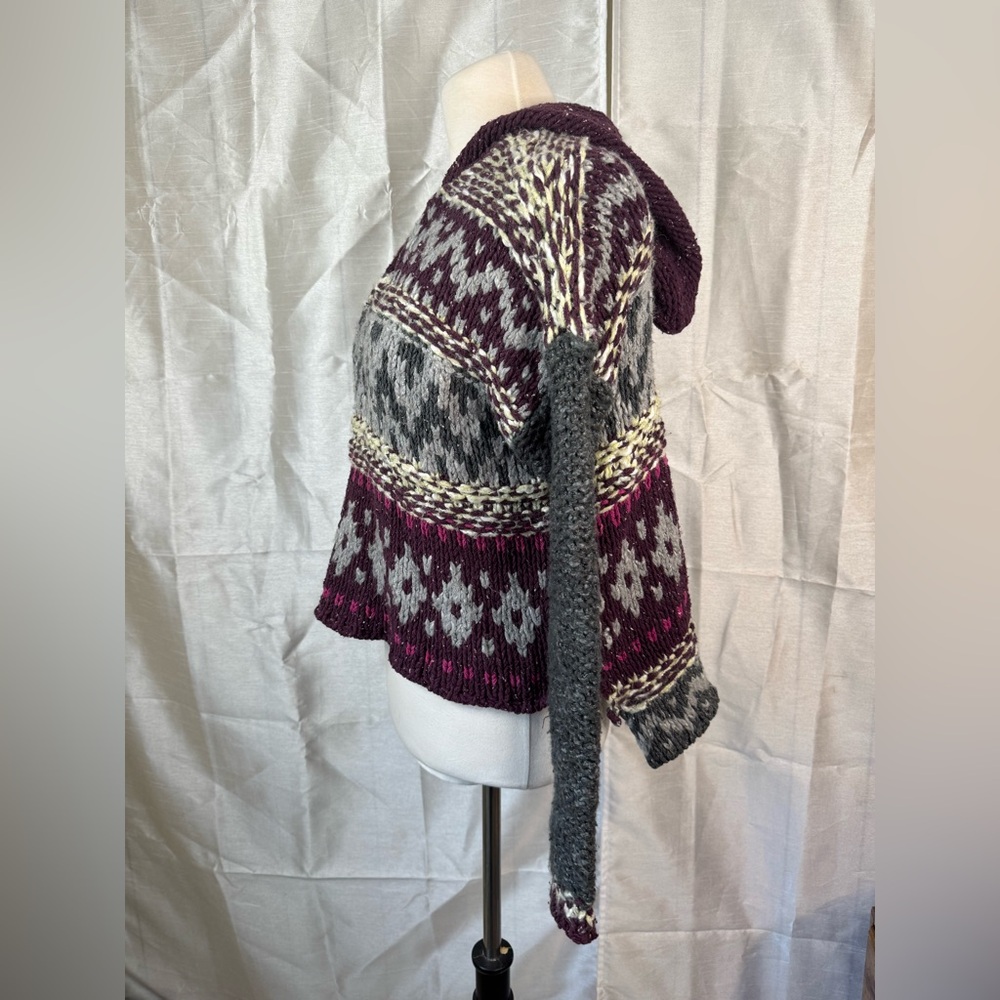 Free People fair Isle Aztec grey and purple sweater - Picture 5 of 10
